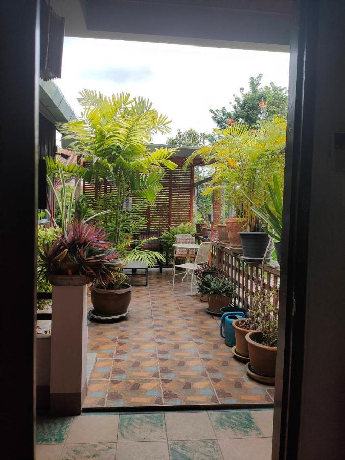 Baitong Homestay Chiang Mai Esterno foto