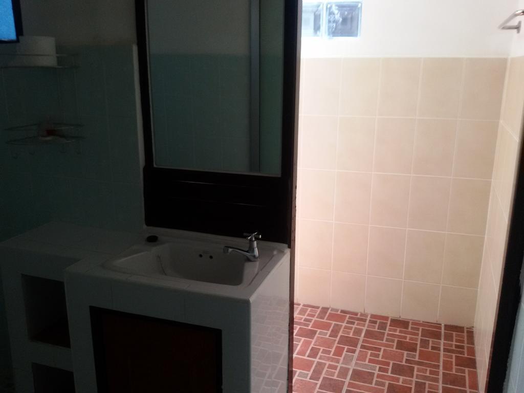 Baitong Homestay Chiang Mai Esterno foto